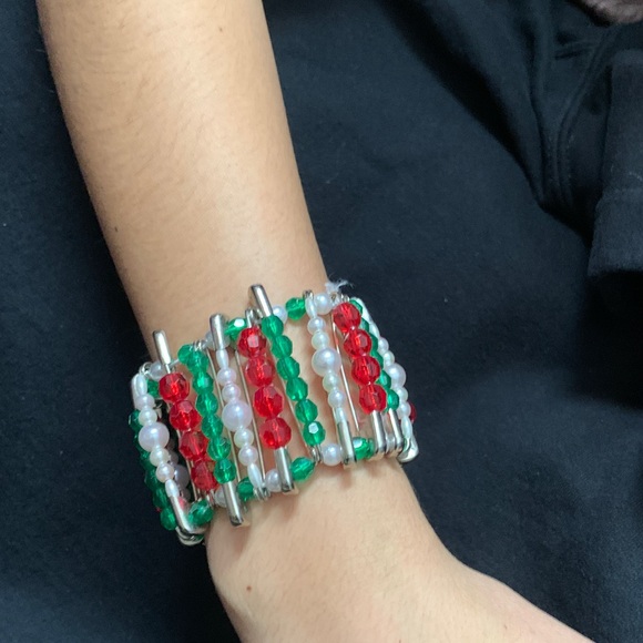 Unique beaded red,green, and white piece - Picture 3 of 3